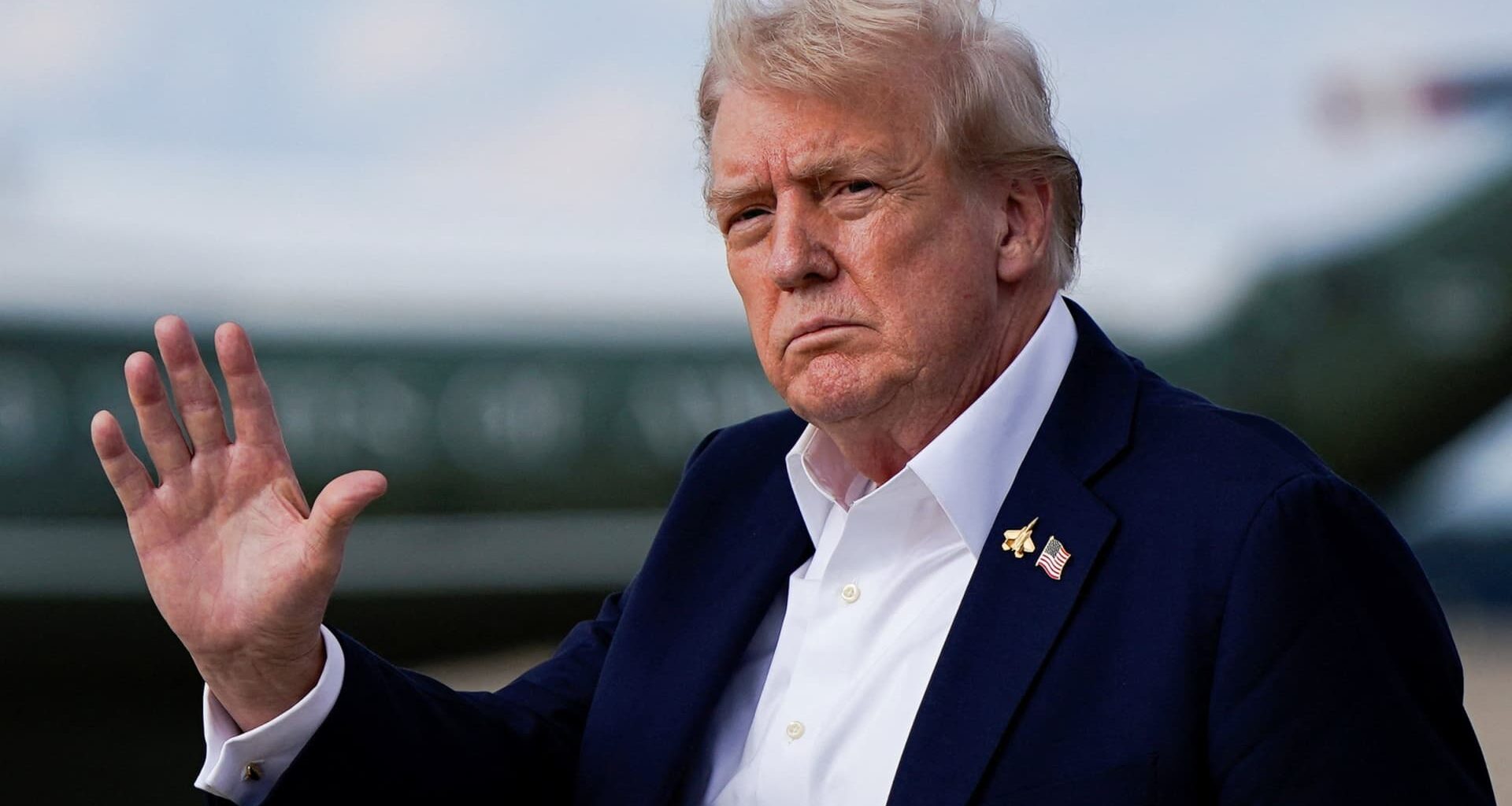 Trump threatens firings of federal workers if government shuts down