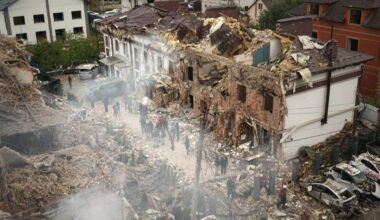 Angst und Schrecken in Ukraine: Russlands 12-Stunden-Offensive mit 500 Drohnen