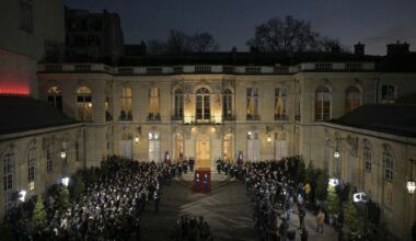 French central bank lowers 2025 growth forecast after tumultuous year