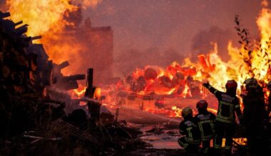 Climate-change-driven wildfires increasing air pollution across globe: UN | Climate Crisis News