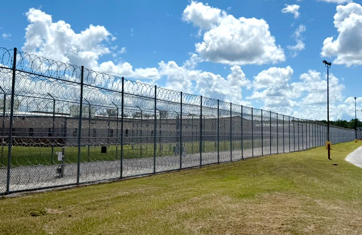 Last Korean released after US immigration raid says he will faithfully undergo trial