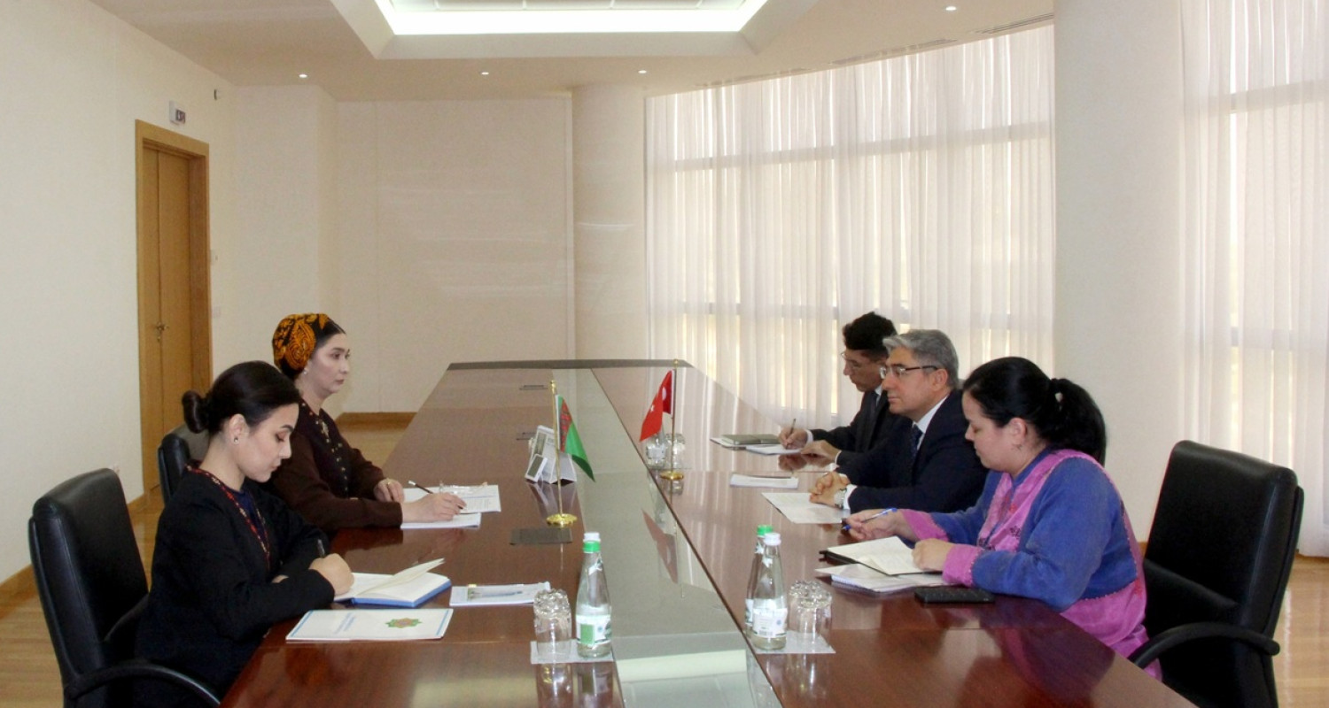 Turkmenistan and Türkiye discussed cooperation within UNESCO