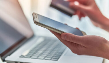 La Banque Postale Introduces New €15 Fee for Unresponsive Clients in 2025