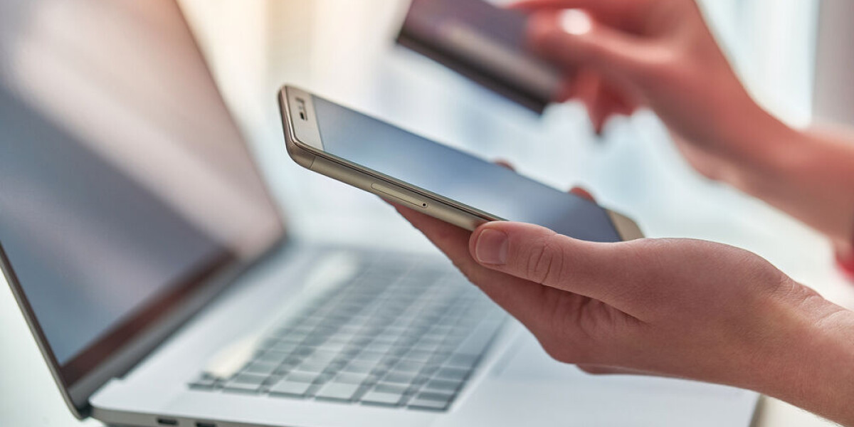 La Banque Postale Introduces New €15 Fee for Unresponsive Clients in 2025