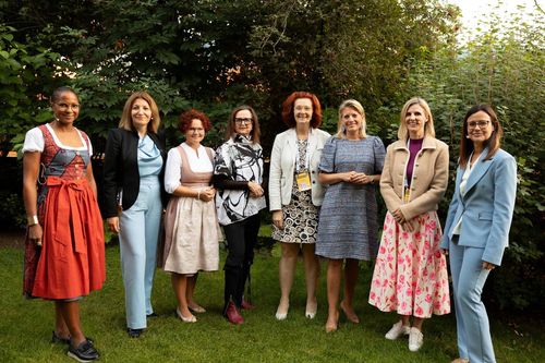 Women Economic Summit 2025: Ohne Energiewende verliert Österreich den Anschluss | oekonews.at