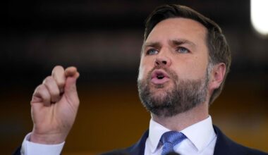 JD Vance gives NFL referees this warning after Travis Kelce-Taylor Swift's engagement