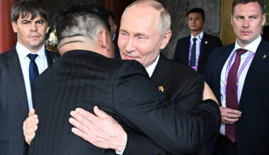 Romania Distances Itself From Ex-Officials Pictured With Putin