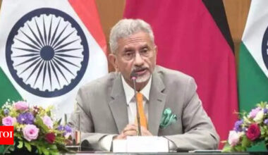 To stabilise global economy, EAM urges Germany to speed up FTA with EU | India News