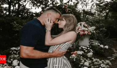 John Oliver jokes Taylor Swift and Travis Kelce’s wedding will be ‘better than the royal family’ | NFL News