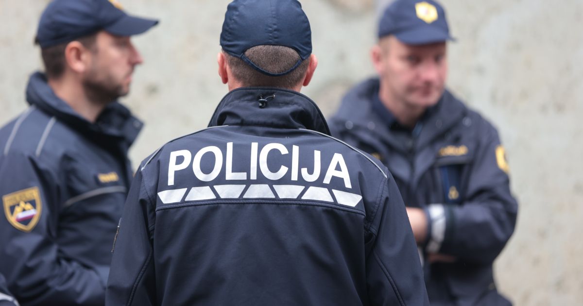 Prodajal na črno in utajil davke, 53-letnemu Posavcu odvzeli prostost