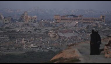 Israel strikes Gaza City high-rise building, Hamas releases another hostage video • FRANCE 24