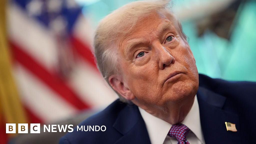 "Si ponen en peligro nuestra seguridad, serán derribados": la advertencia de Trump a Maduro por el sobrevuelo de cazas venezolanos sobre barcos de EE.UU.