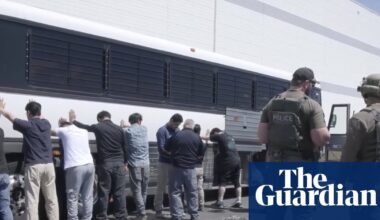 300 South Koreans detained at Hyundai plant in US to be released, says Seoul | US immigration
