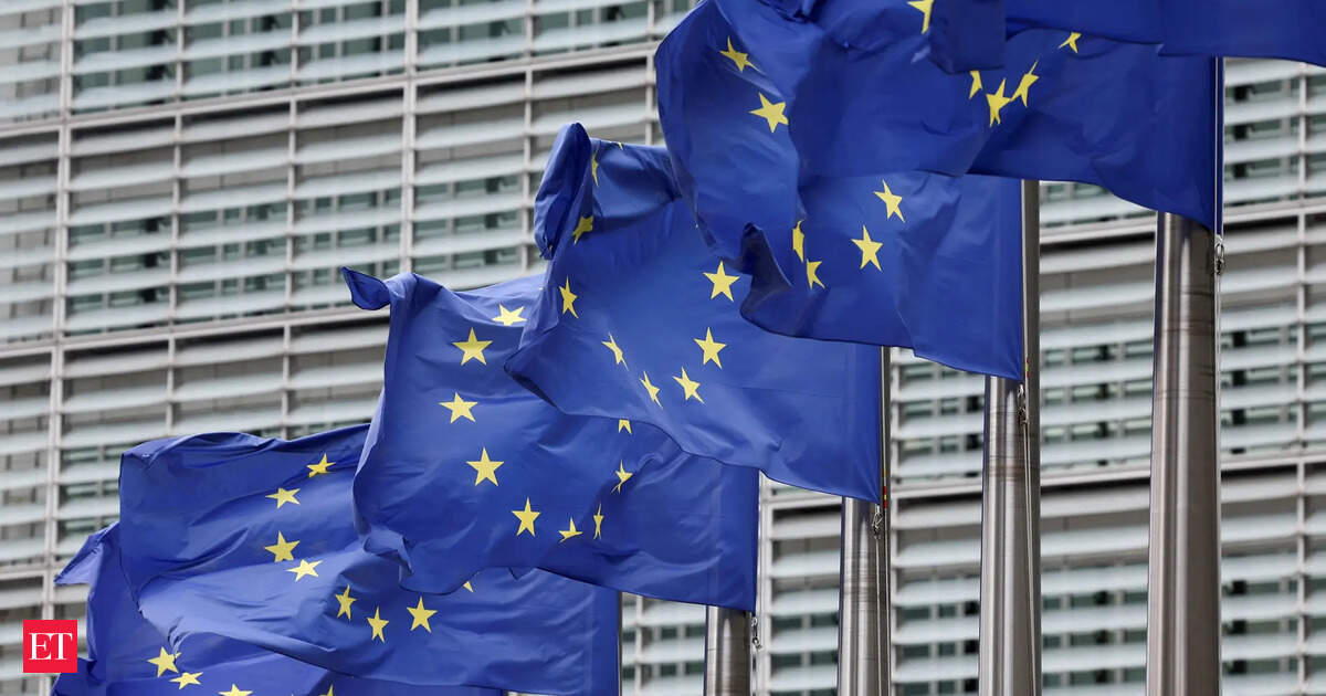EU weighs new sanctions on Russia to hit banks and oil trade