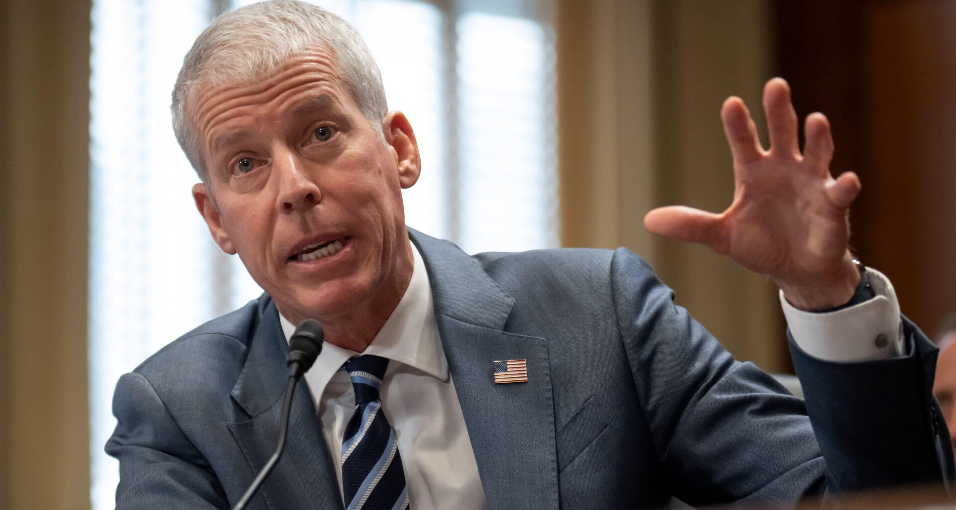 US demands EU stops buying Russian gas if it wants new sanctions on Putin