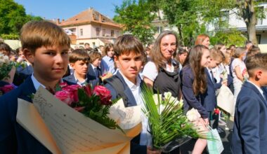 Echipamente și mobilier pentru școlile din municipiul Brașov
