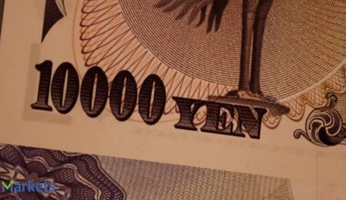 Japanese bonds rally as yields near historic highs lure buyers