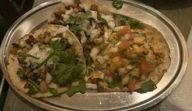 A soak and some tacos make great day trip in Osaka