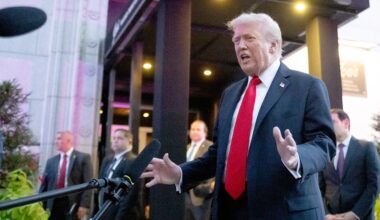 Trump blasts Democrats as Charlotte mayor wins primary following deadly train attack and more top headlines