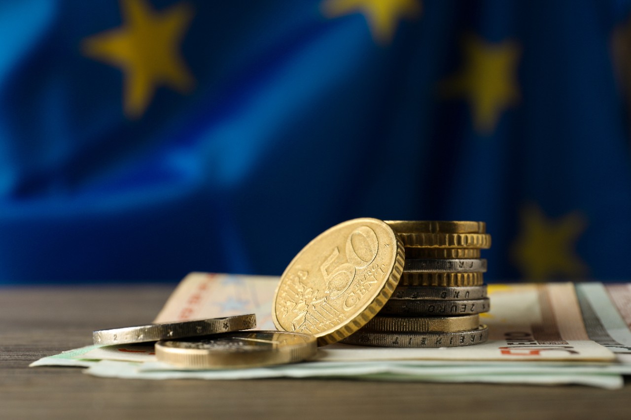 ECB To Hold Fire As Trade Tensions Complicate Inflation Outlook​