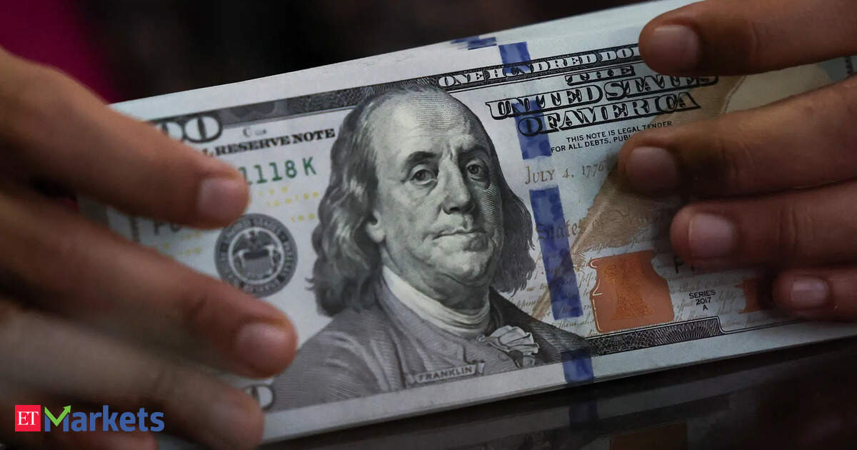 Dollar steady as inflation data and central banks take focus