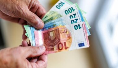 Pokojnine se bodo zvišale: za 40-letno delo boste prejemali toliko več