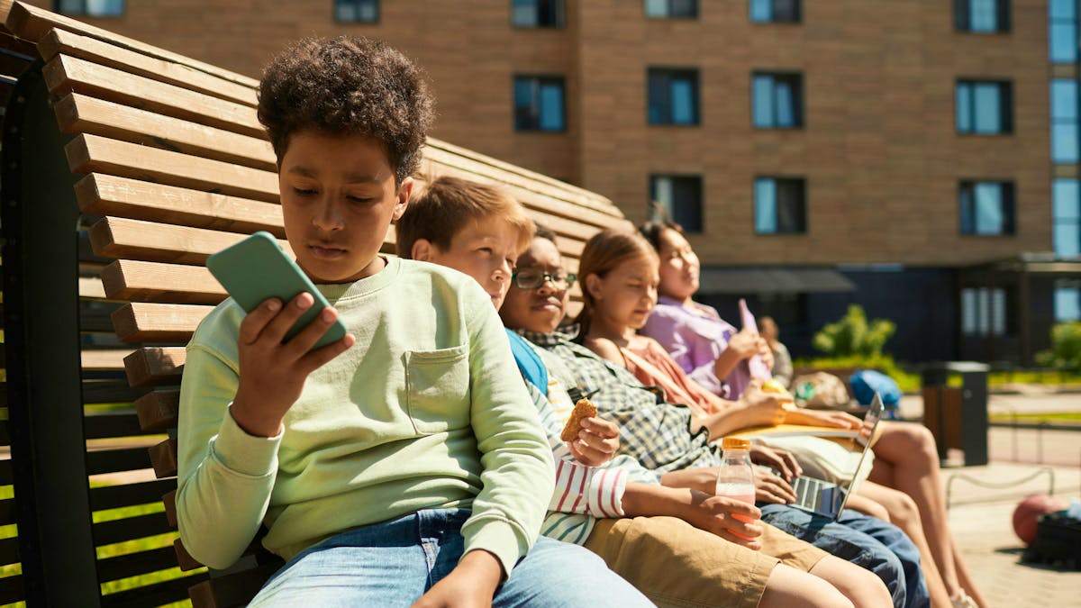 Interdiction des téléphones: les écoles luxembourgeoises favorisent la concentration