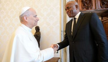 Pope meets with President of Moldova and Prime Minister of Dominica