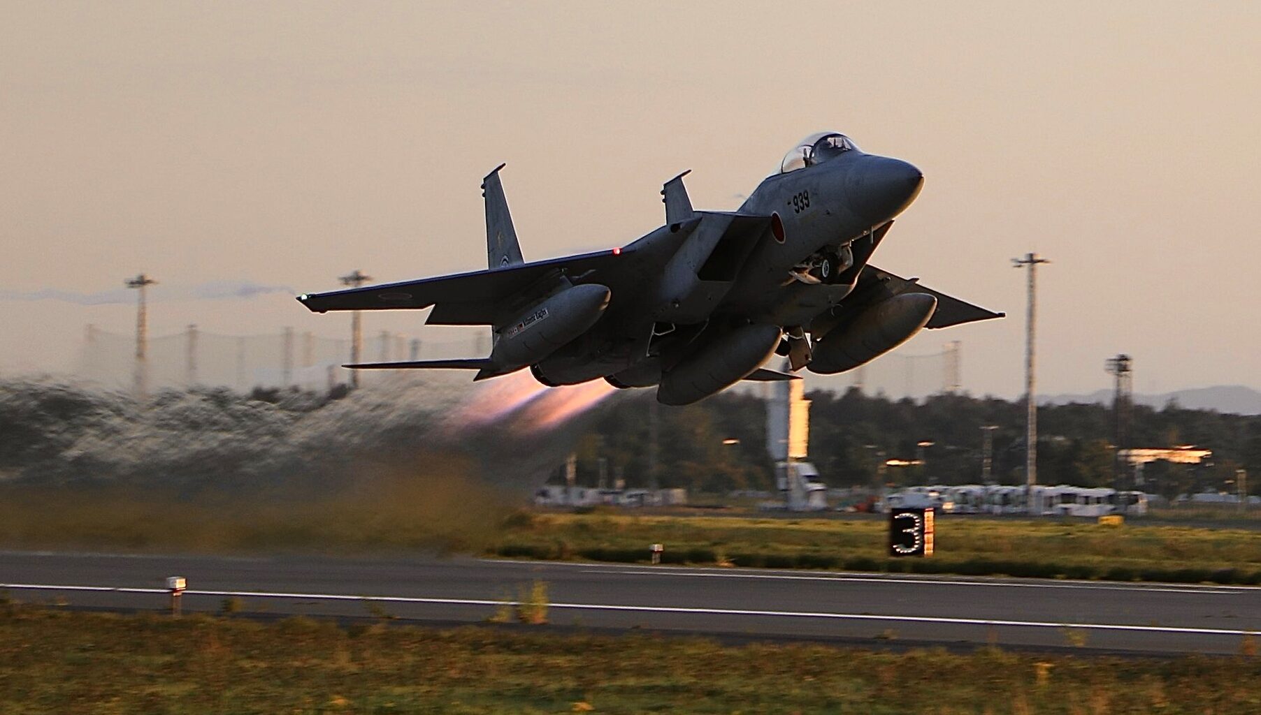 Japanese F-15 Fighter Jet