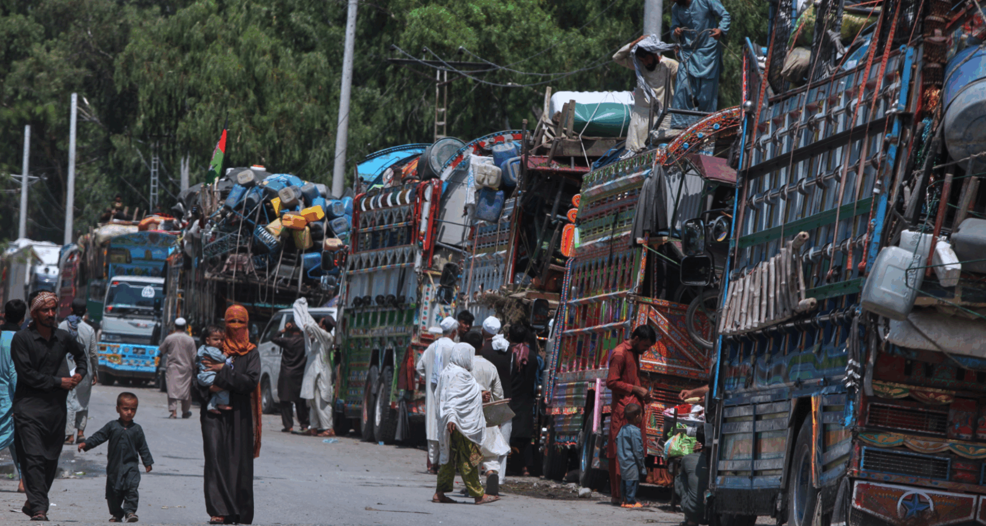 Afghanistan inks MoUs with aid agencies to support refugees, displaced families