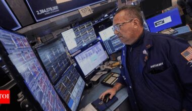 US markets today: Wall Street holds near records ahead of Fed meeting; retail data and corporate results influence trading