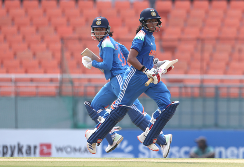 News about - Litchfield, Mooney, Sutherland guide Australia to dominant win over India