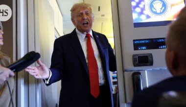 Trump uhkasi televisiokanavia toimilupien menettämisellä
