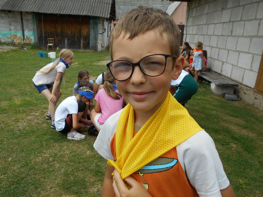 From groceries to the Gospel, Belarus pastors connect with needy families