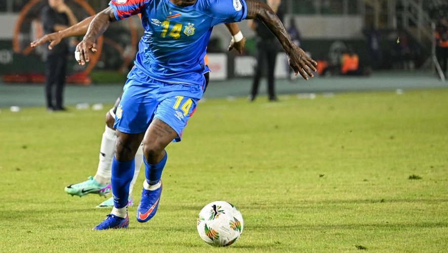 Football : "En France, j’ai eu un petit problème avec les impôts…" Un ex-joueur star français raconte son exil dans un championnat très atypique