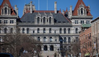 Natural gas pipeline debate reignites in New York