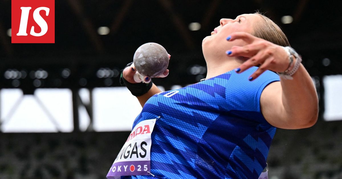 Emilia Kangas herkistyi - Ilta-Sanomat