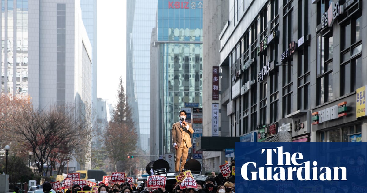 ‘Men don’t know why they became unhappy’: the toxic gender war dividing South Korea | Violence against women and girls
