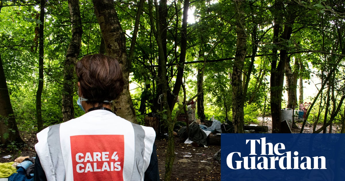 More than 150 lawyers and refugee NGOs report being ‘pressured into silence’ by far-right protesters | Immigration and asylum