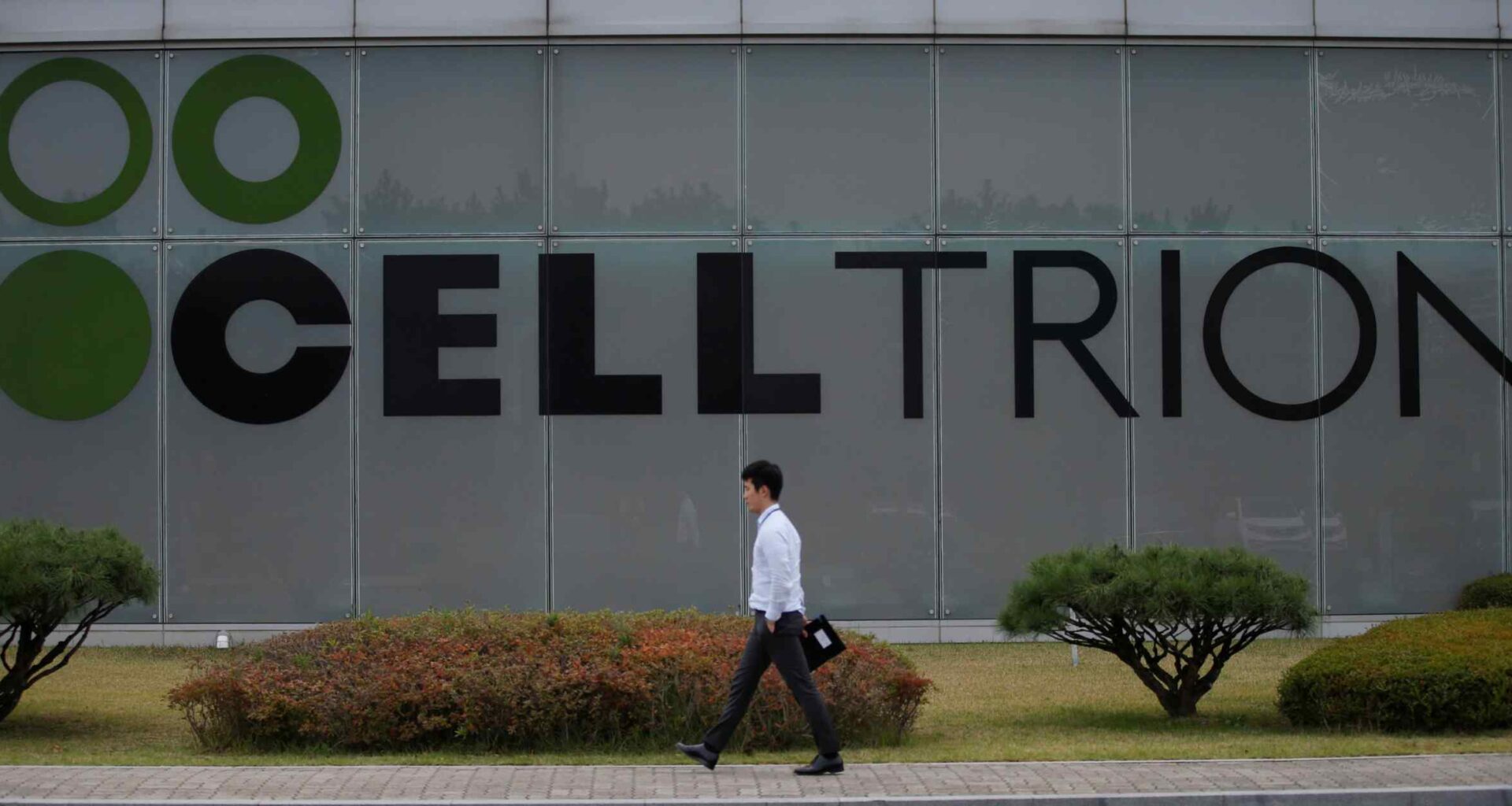 South Korea's Celltrion pays $330m for Eli Lilly factory in US