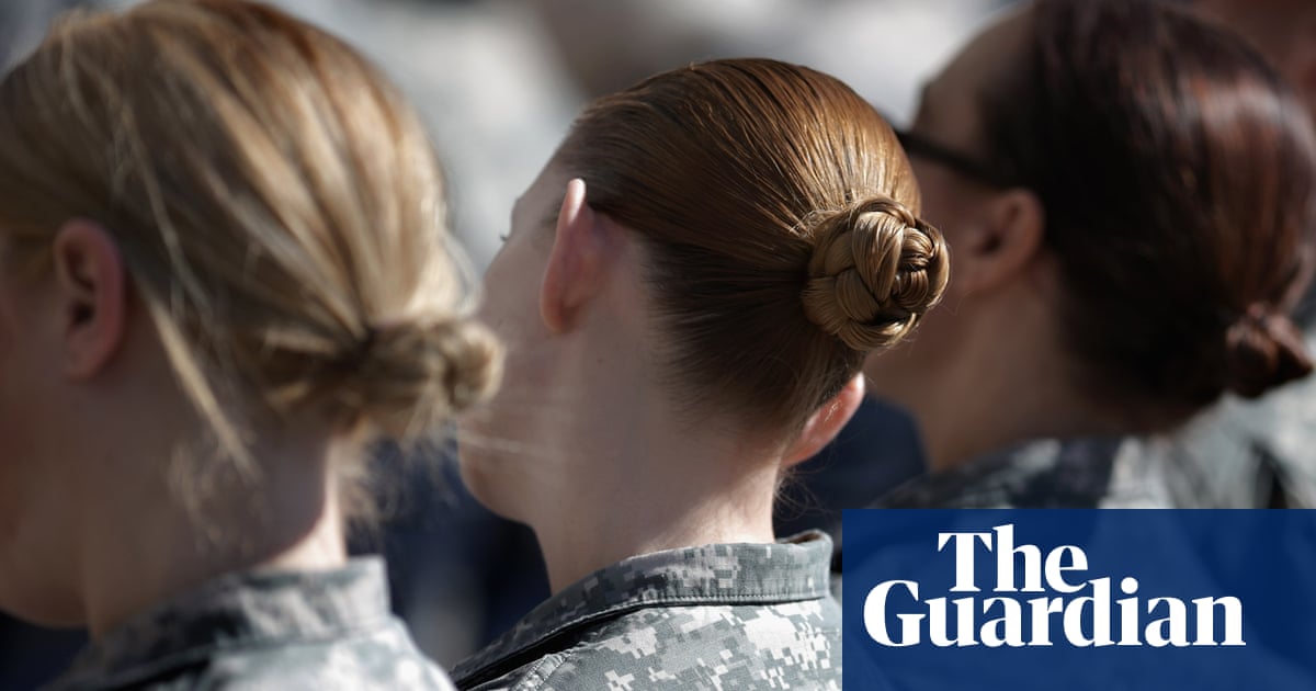 Hegseth dissolves women’s military committee over ‘divisive feminist agenda’ | Pete Hegseth