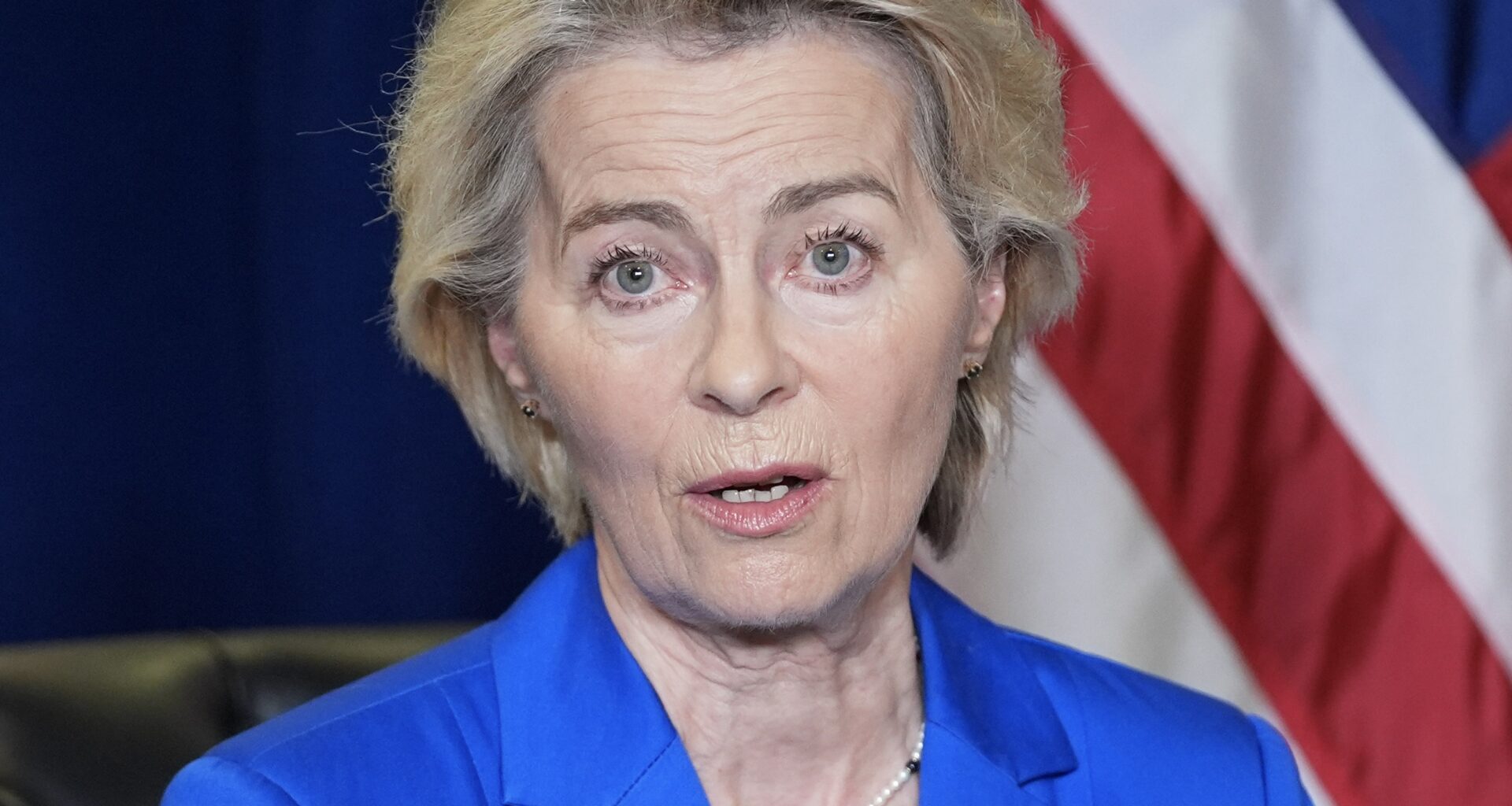 EÚ CHCE ZAVIESŤ CLÁ NA DOVOZ RUSKEJ ROPY, MAĎARSKO A SLOVENSKO TO NEBUDÚ MÔCŤ ZABLOKOVAŤ