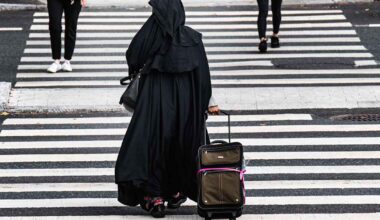 Finland's Muslim community disappointed by burka ban debate, blames populist rhetoric | Yle News