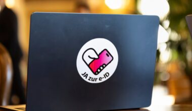 Referendum committee calls for e-ID vote in Switzerland to be cancelled
