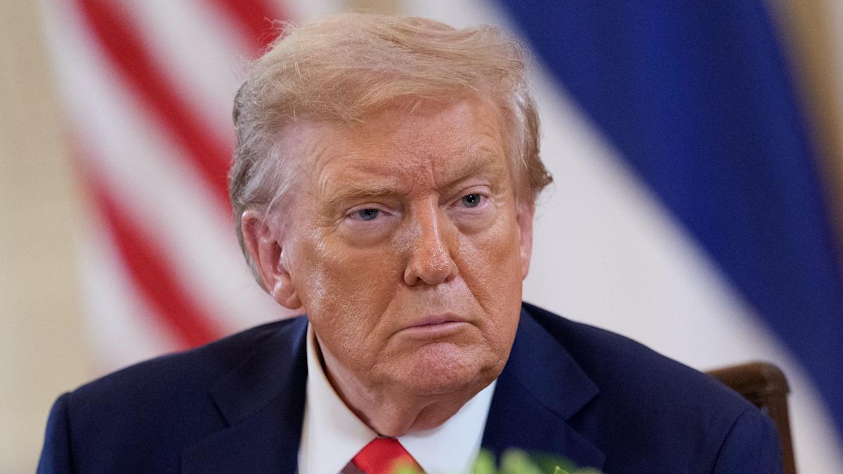 PM urged to cancel Trump visit to the UK