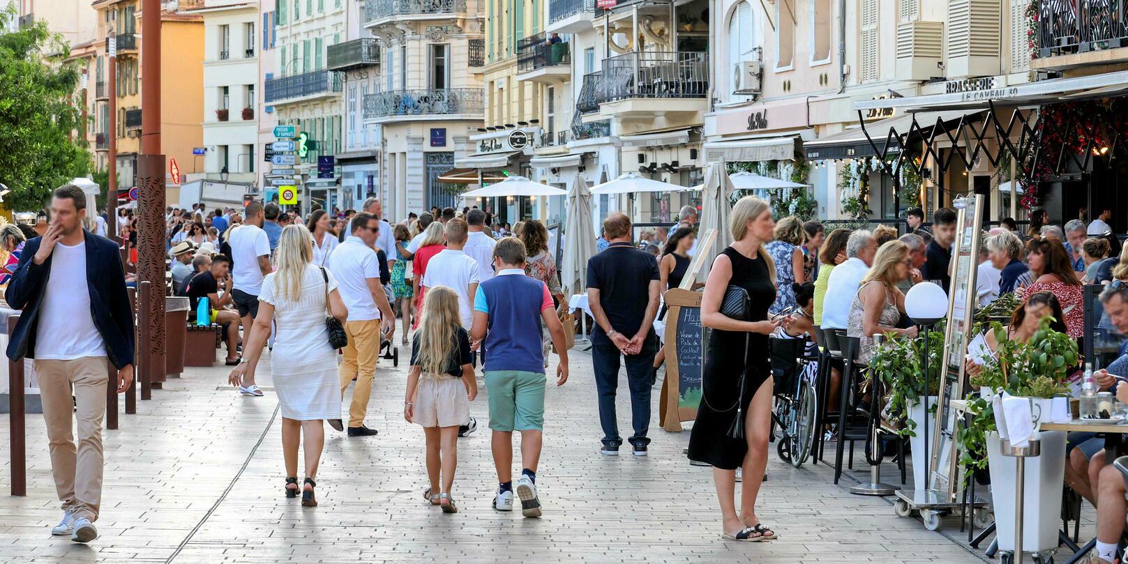 Taxe Zucman : un sondage révèle le grand malentendu des Français sur les riches et les inégalités