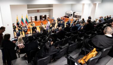 Riaušių prie Seimo byloje skelbiami nuosprendžiai: daliai – laisvės apribojimas, kiti išteisinti