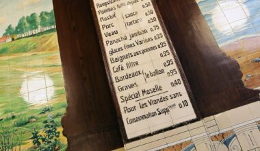 Menu with prices from 1912