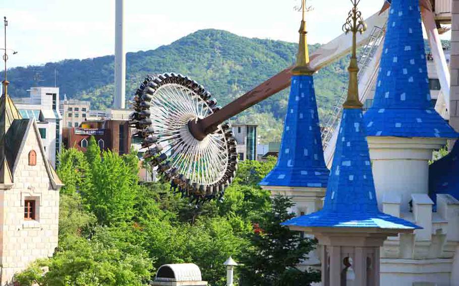 One of the attractions in the Lotte World Adventure.