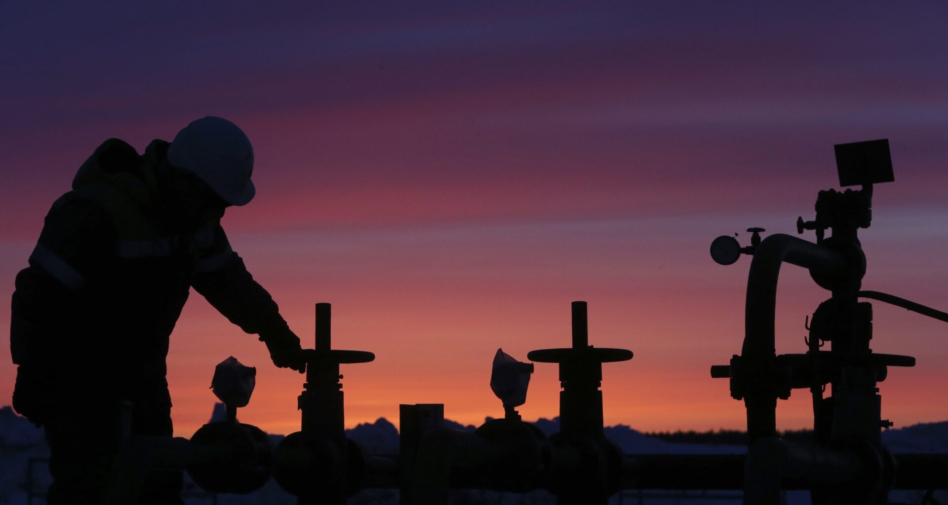 Ukraine Hammers Russia’s Oil Lifeline